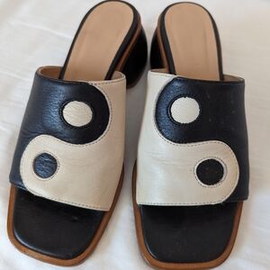 Paloma Wool Yin Yang Sandals Size 37